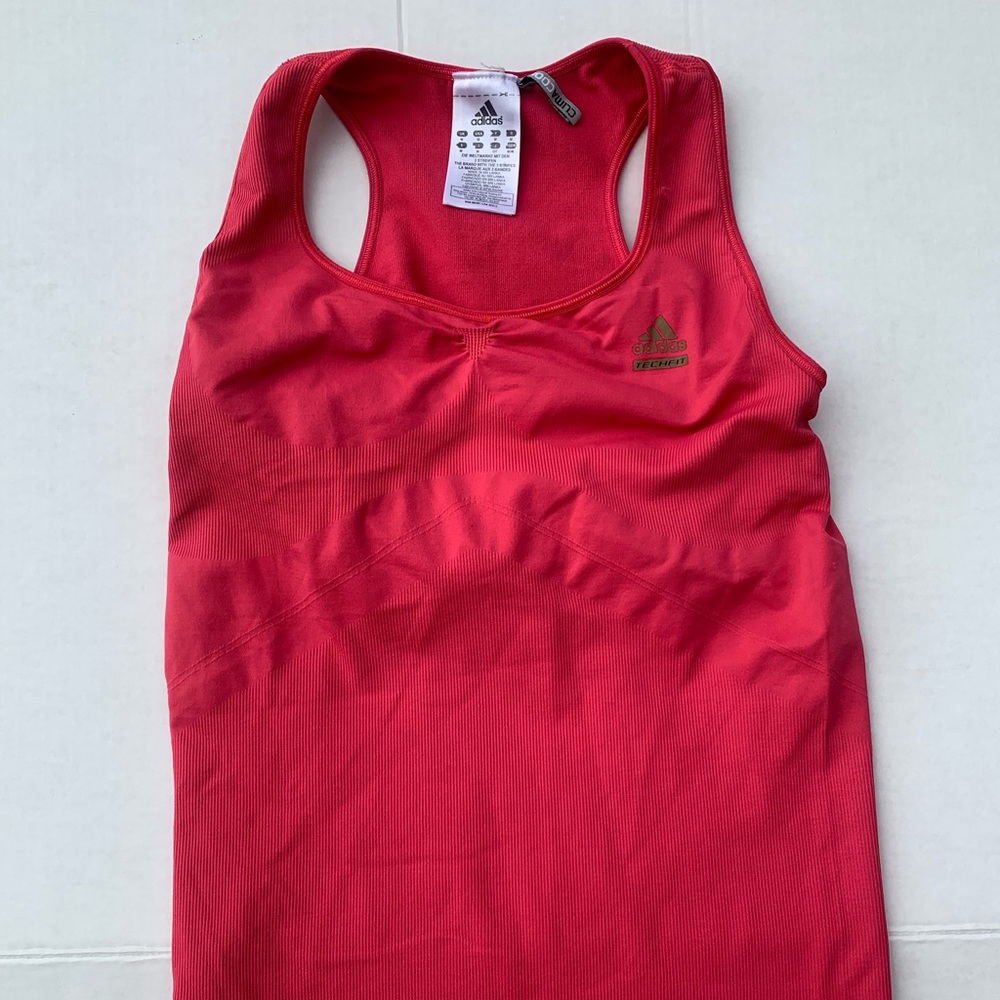 Women's Adidas Ribbed Tank Size:M
